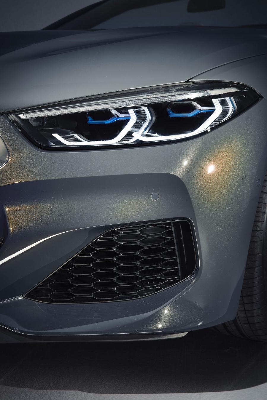 Детали экстерьера BMW M850i xDrive Convertible (G14) 2018 года  (WW) (фото 63 из 183)